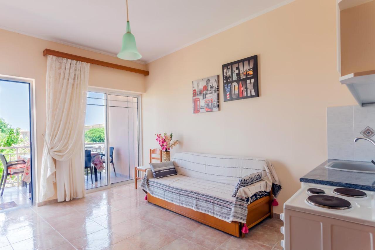 Christine Seaside Apartments In Chania สตาโลส ภายนอก รูปภาพ