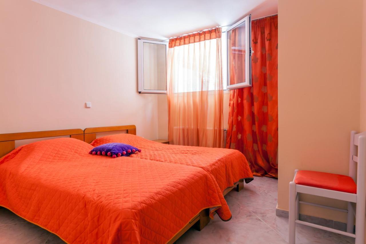 Christine Seaside Apartments In Chania สตาโลส ภายนอก รูปภาพ